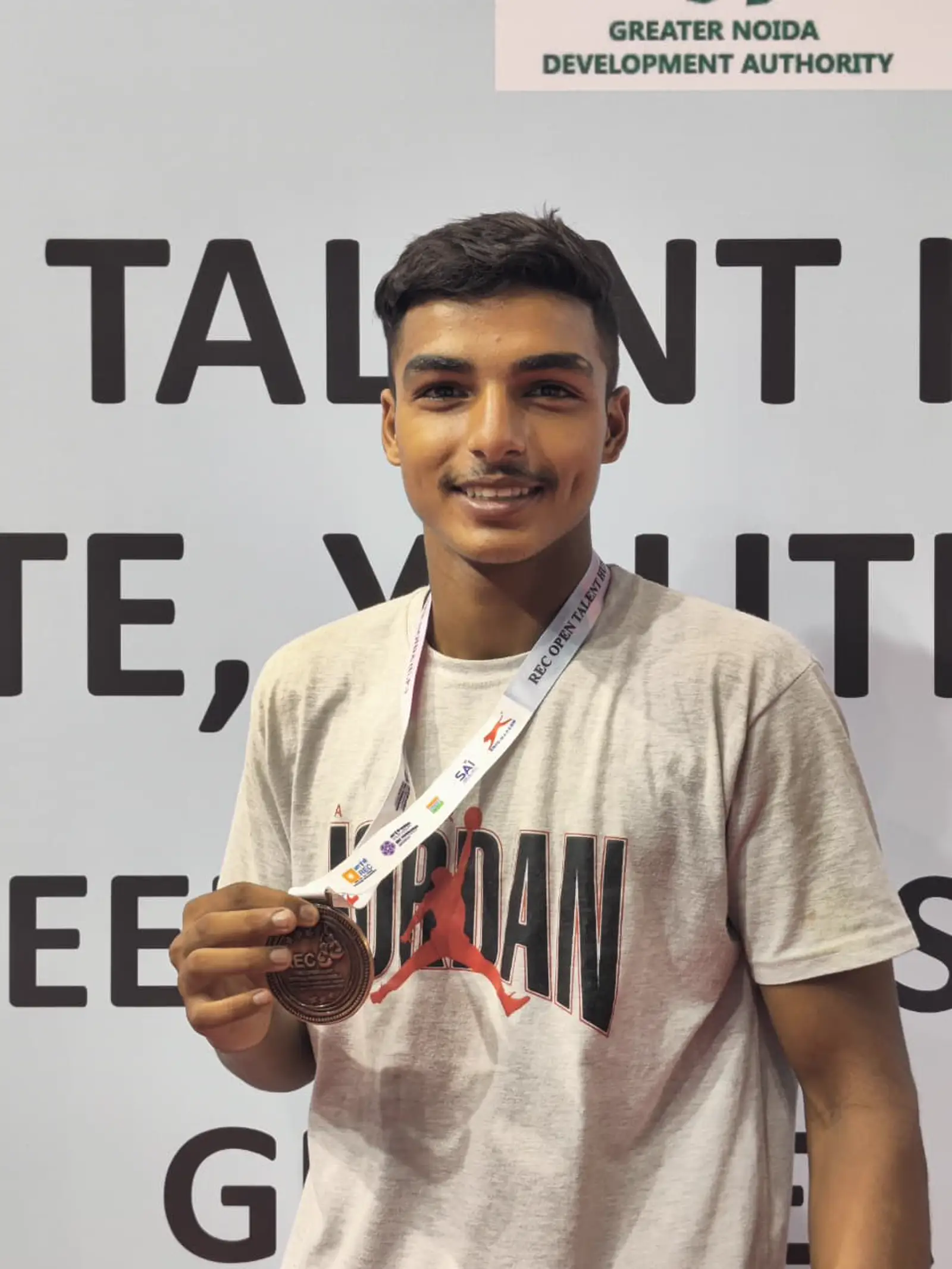 BRD student athlete in boxing training and competition